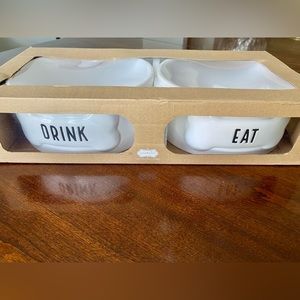 NWT Mud Pie Dog Bowls and Pet Picture Holder